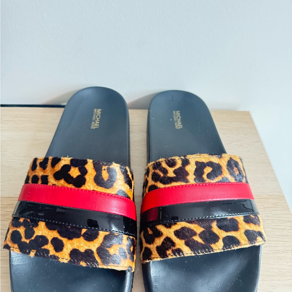 Michael kors slides